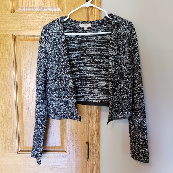 Roz & Ali Cardigan - Picture 5 of 6